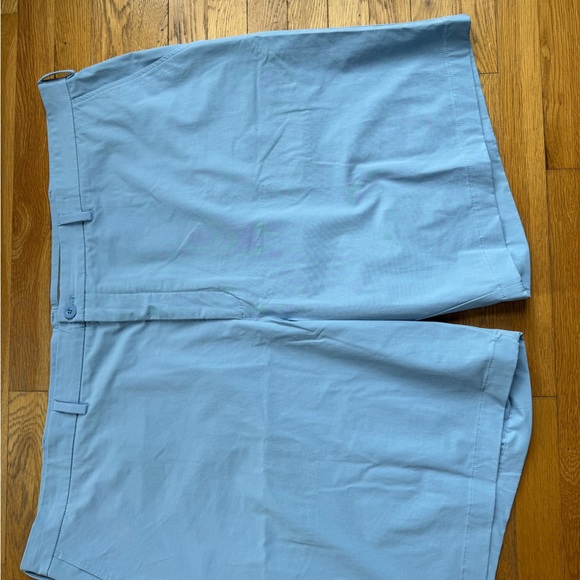 Vineyard Vines Other - NEW Vineyard Vines OTG Flat Front Light Blue performance Shorts Size 54 New